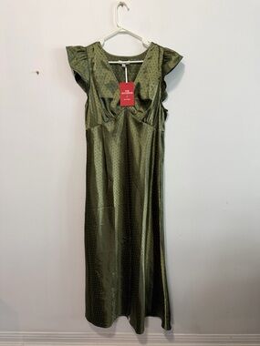 Old Navy Olive Green Satin Maxi Dress with Flutter Sleeves